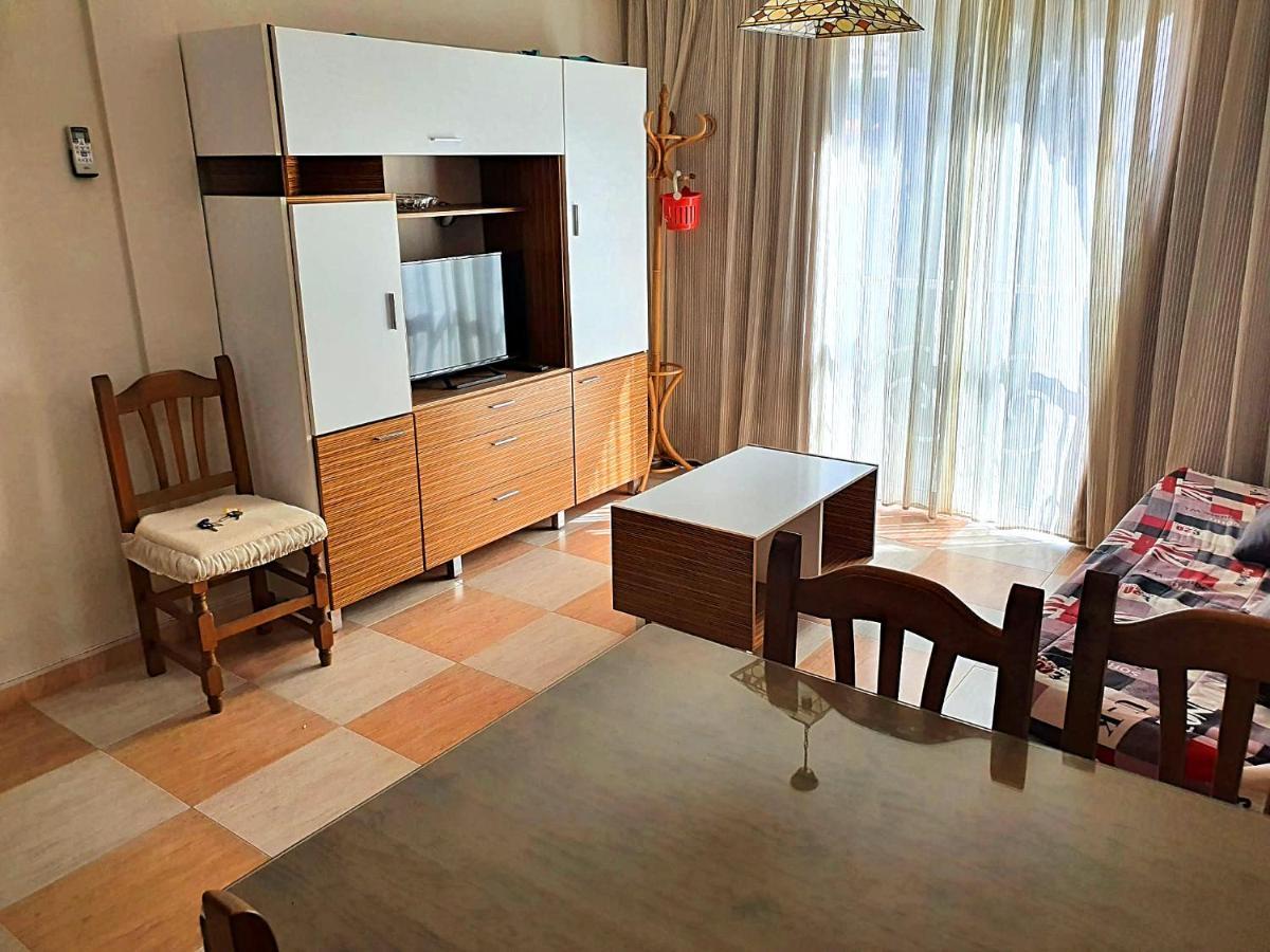 Apartamento Un Dormitorio En Бенидорм Экстерьер фото