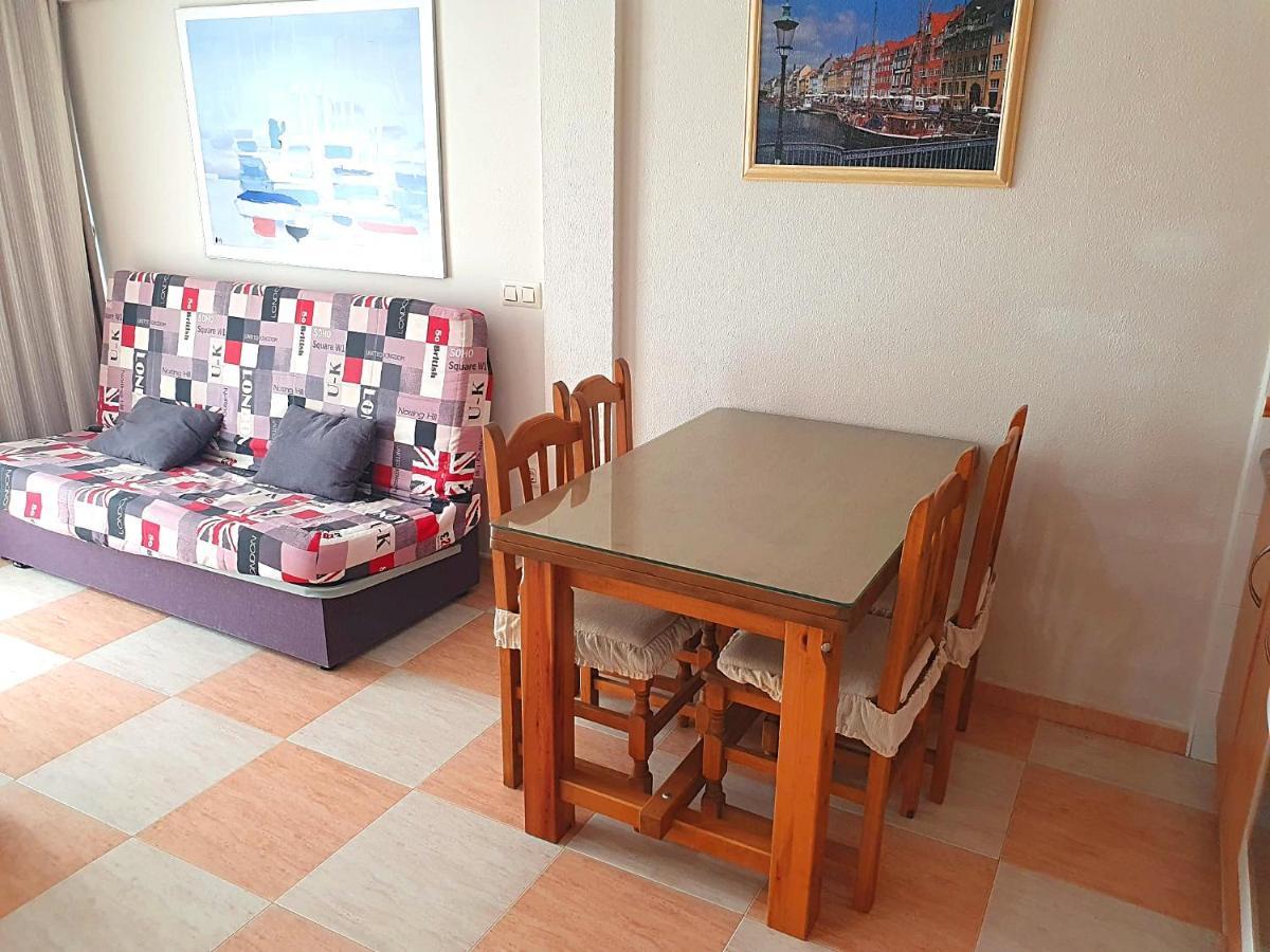 Apartamento Un Dormitorio En Бенидорм Экстерьер фото