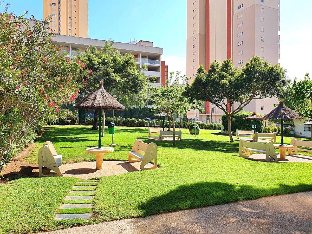 Apartamento Un Dormitorio En Бенидорм Экстерьер фото
